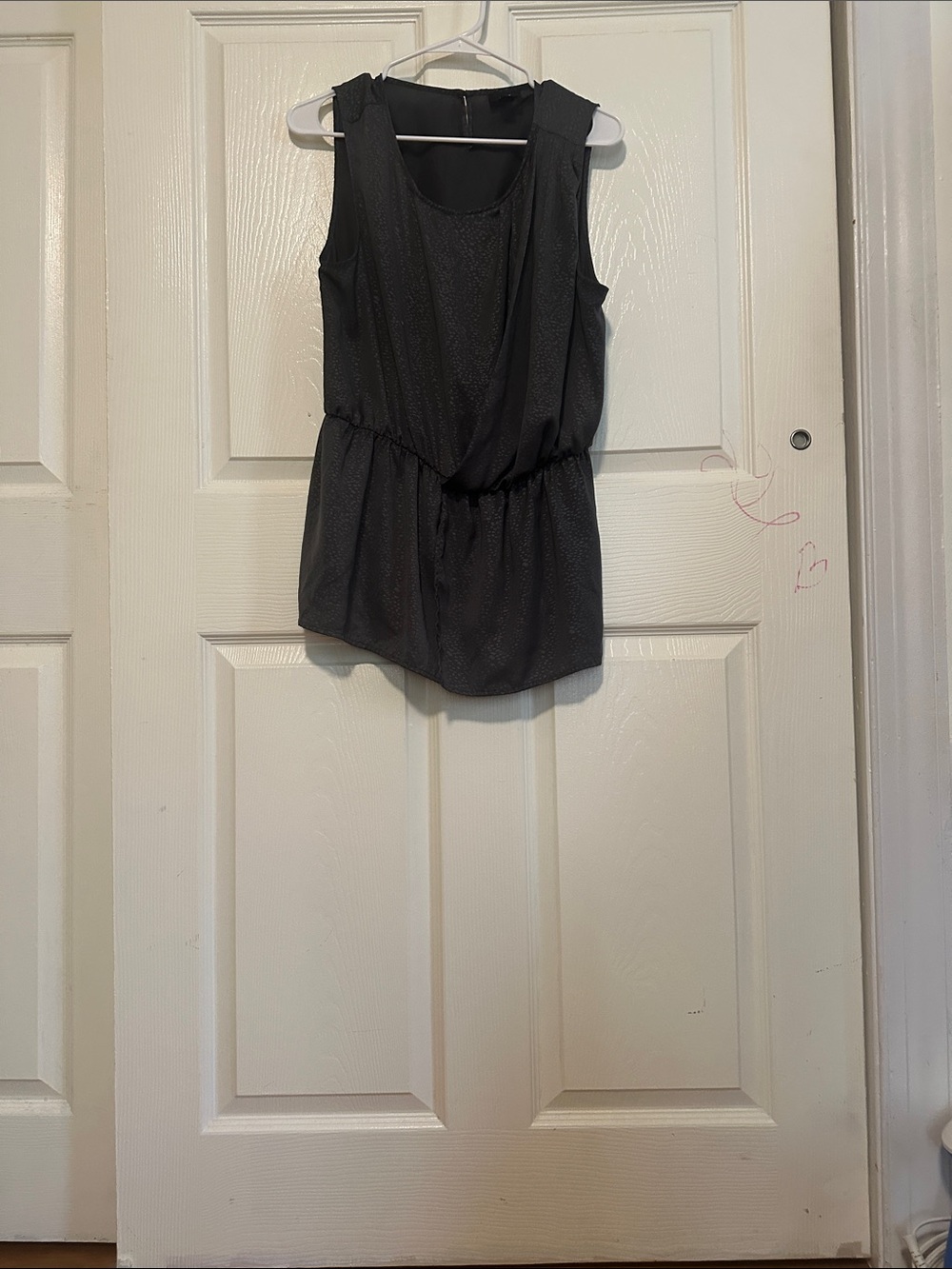 Sleeveless Black Elastic-Waist Tank Top